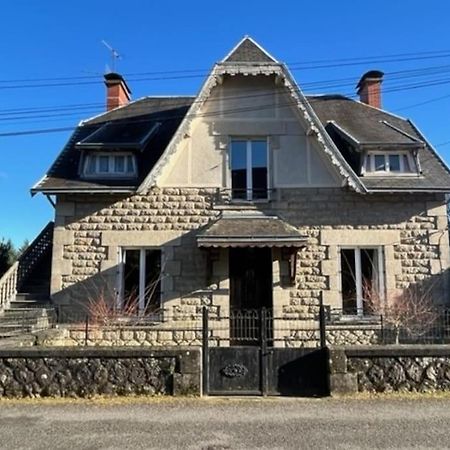 Villa La Cigalienne Treignac Esterno foto