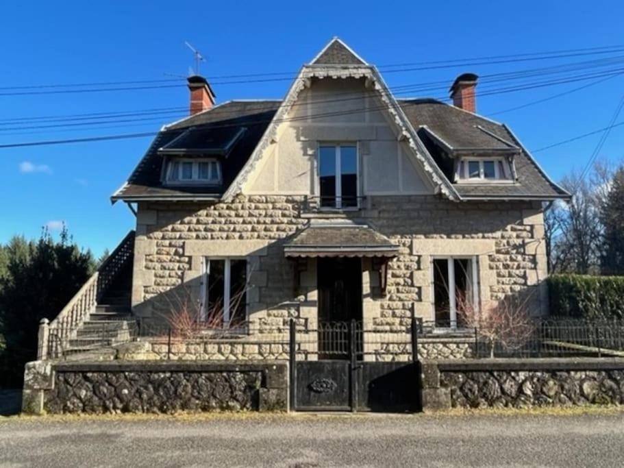 Villa La Cigalienne Treignac Esterno foto